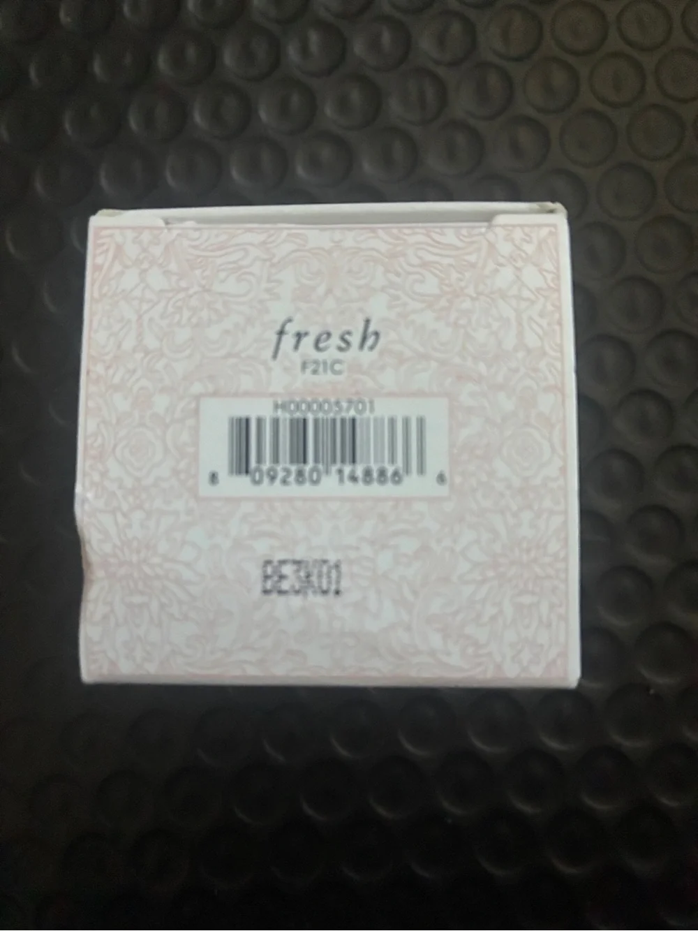 Fresh Rose Petal Soft Lip Cream (full size/10g)